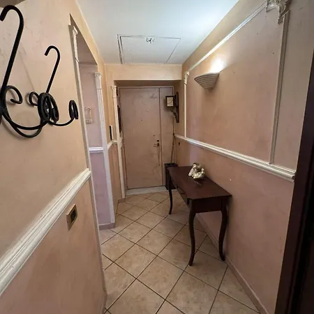 La Casa Di Nonna Silvy Apartamento *