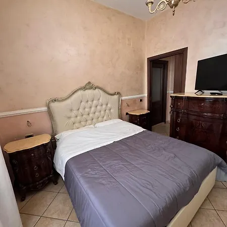 La Casa Di Nonna Silvy Apartamento *